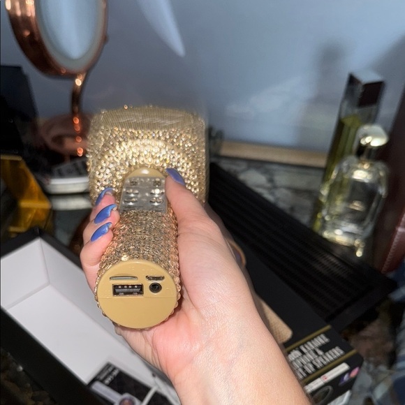 Bling Bluetooth Karaoke Microphone with LED Lights - Picture 3 of 5